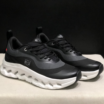 On Cloud × Loewe — Cloudtilt Noir et Blanc