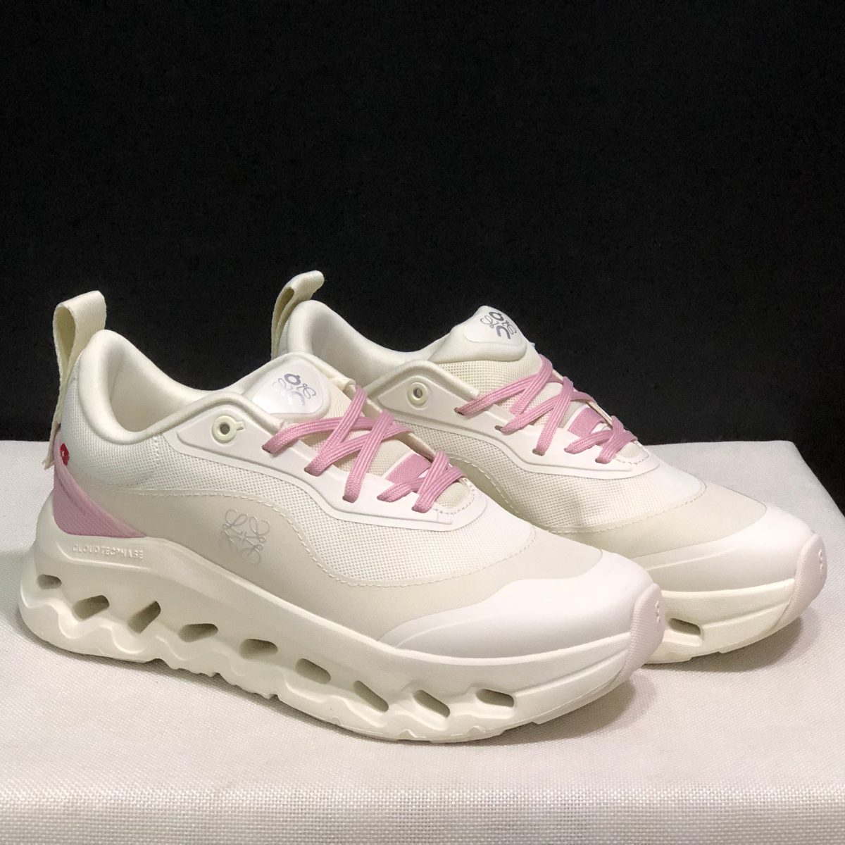 On Cloud × Loewe — Cloudtilt Light Pink